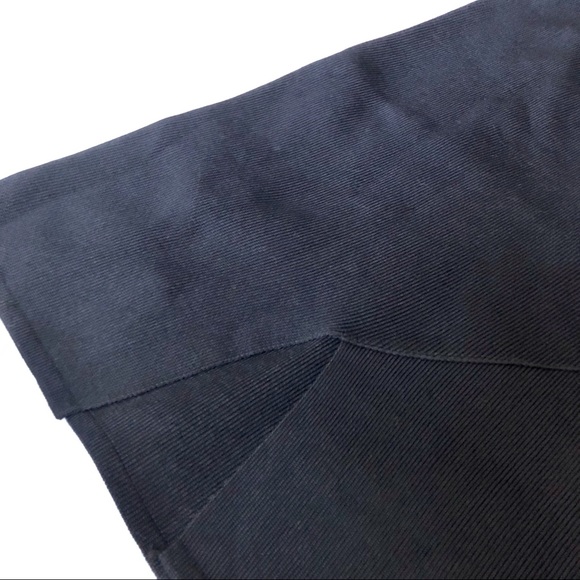 ⚡️ Black bodycon mini skirt - Picture 4 of 5